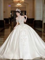 -MISS MIA 婚纱品牌馆