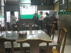 大堂-老爆肚满五香烧牛羊肉