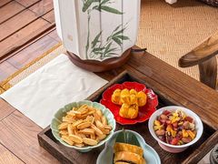 -抱雲轩·湖景庭院茶空间(东湖阳光店)