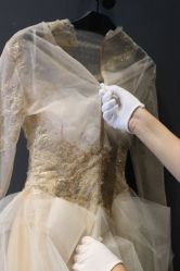 -Vera Wang婚纱礼服旗舰店