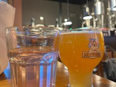 -HUZI虎滋精酿餐吧(京西大悦城店)