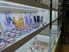 -广州宝岛眼镜武汉和光眼镜市场西区店