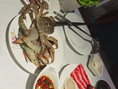 -领鲜活海鲜榴莲自助火锅(东门店)