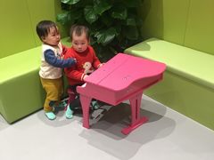 -金宝贝早教(大悦城中心)
