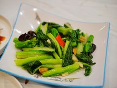 -渔意楼·驰名沙田乳鸽(五羊旗舰店)