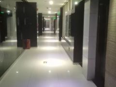 -唯歌量贩式KTV(万豪城市广场店)