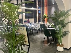 -何适山庄 ·可团建(水长城P2停车场店)