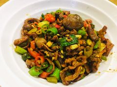 酸辣椒炒鸡杂-建辉湖南土菜馆(南大街店)