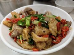 油豆腐炒剔骨肉-红色湘菜馆(春风店)