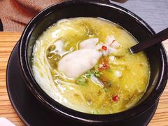-灵芝妹子海鲜米线(香炉礁山姆店)