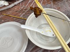 -凤爪王烧烤大排档(光谷一路隆越大厦店)