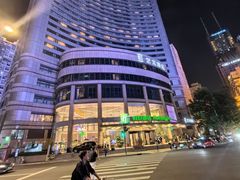 -上海南京路步行街假日酒店