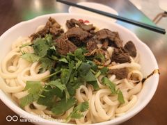 -王菊美食街·王菊面馆(总店)