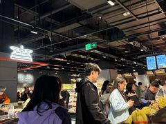 -胖东来生活广场(健康路店)