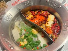 -大芊金重庆串串火锅(南京路店)