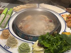 -羊来顺冰煮鲜羊 铁锅烀羊肉(中央大街店)