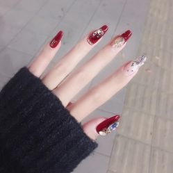 -Pink You美甲美睫纹绣定制中心