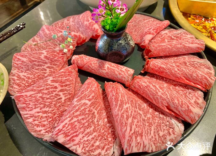 小龙坎老火锅日本A3和牛图片