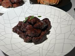 沪市牛肉粒-屋里厢上海菜馆