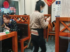 大堂-有滋有味烧烤涮(果园星城C区店)