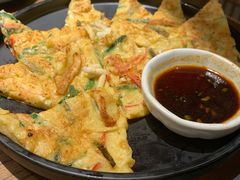 海鲜葱饼-明洞阿姨·韩式酱蟹烤肉·创意料理(三元桥店)