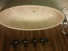 android_upload_pic-上海滴水湖皇冠假日酒店