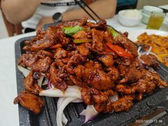 铁板黑椒牛柳-昱德来·天津菜(河西店)