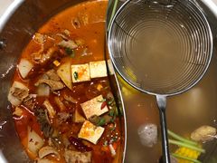-左庭右院鲜牛肉火锅(浦江欢乐颂店)