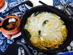 -桥香园过桥米线(国贸店)
