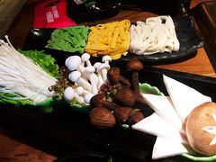 -九鼎轩脆毛肚火锅(三钢里店)