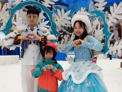 -长沙湘江冰雪世界