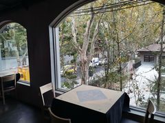 -穹六人间 people 6(岳阳路店)