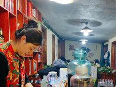 -果松木炭酸菜铜火锅·外婆参鸡汤