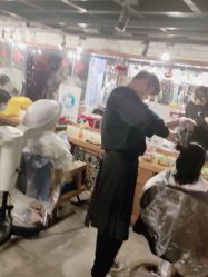 点击看大图 -T.1 hair salon烫染接发