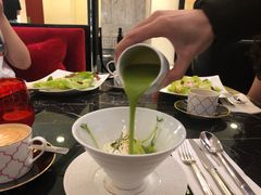 -Salon de The de Joel Robuchon(外滩18号店)