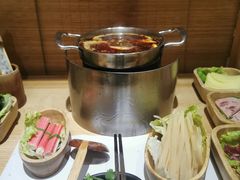 -独食火锅·半米屋台(直营总店)