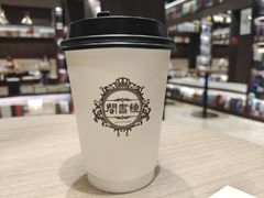 -钟书阁(群光广场店)