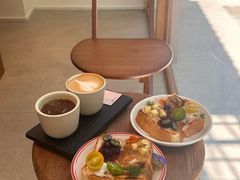 -happy coffee roastery