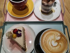 -W CAFE(甜爱路店)