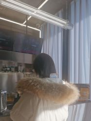 -侨治发型