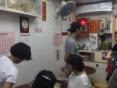 大堂-添發碗仔翅美食