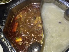 -重庆德庄火锅(体育中心店)