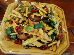 竹笋腊肉-苗湘食府(十年店)