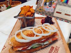 -行者书屋大堂吧 ·下午茶(南京圣和府邸酒店)