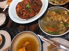 摇滚拉皮-一桶江山餐厅(松北店)