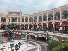 -佛罗伦萨小镇广佛名品奥特莱斯(疏港路店)