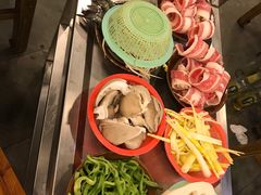 -重庆老火锅王(永陵路分店)