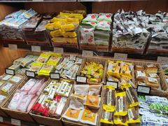 -来伊份(金港大道二店)