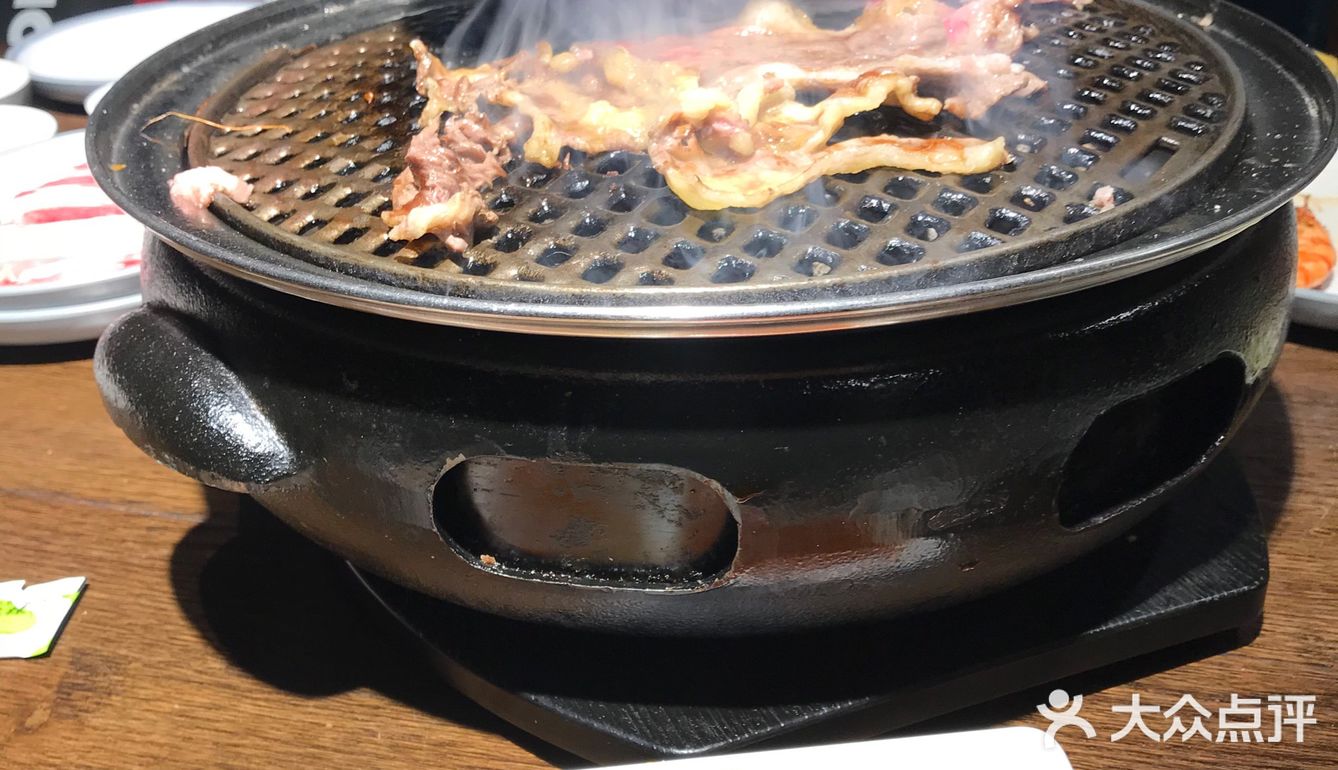 排队三小时就为了吃这顿自助烤肉[笑哭][笑哭][笑哭]