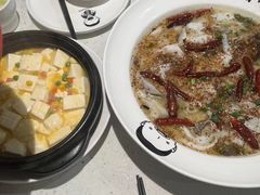 -江渔儿酸菜鱼(奥园广场金发购物中心店)